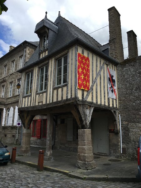 IMG_2076.jpg - Dinan