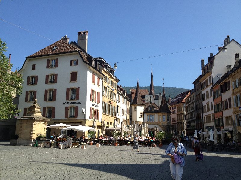 IMG_3546.jpg - Neuch�tel Place des Halles