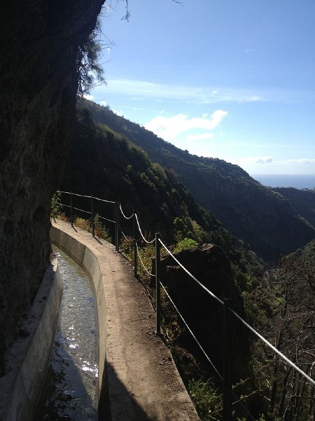 IMG_3013.jpg - Levada Nova: Neu gut gesichert!