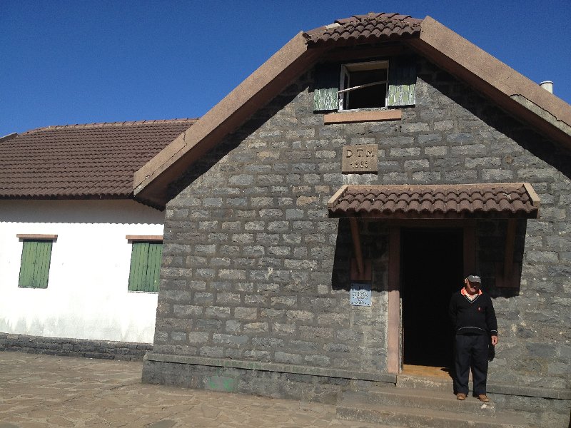 IMG_2809.jpg - H�tte unterhalb Pico Ruivo