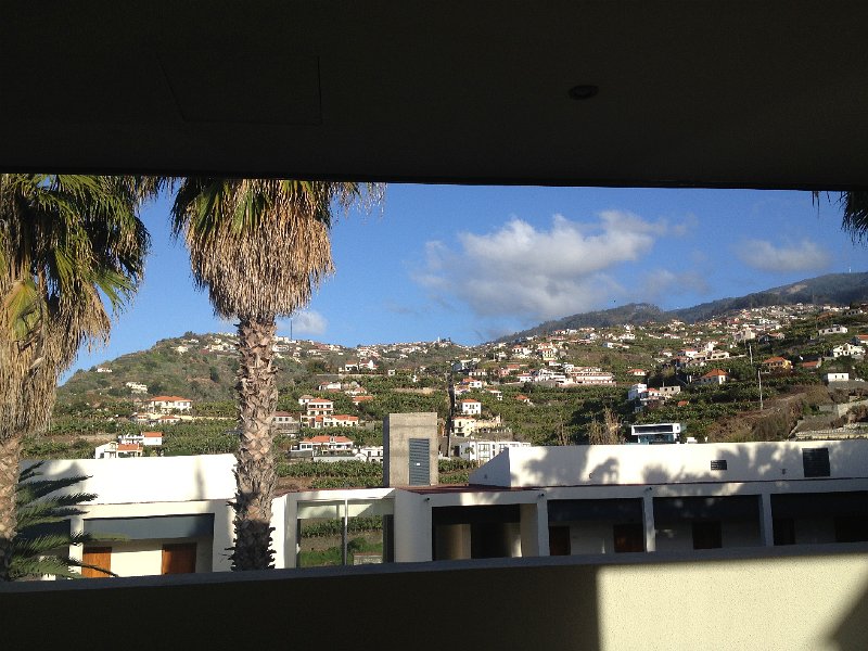 IMG_2701.jpg - Blick aus der Hotelanlage