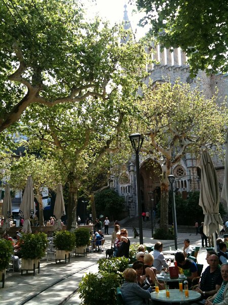 IMG_0492.jpg - Hauptplatz von Soller
