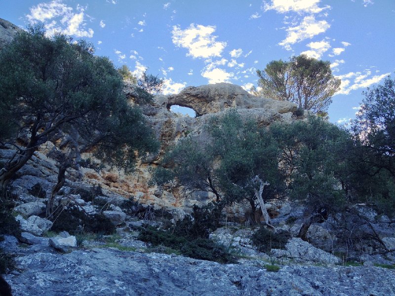 IMG_4385.JPG - Steinbr�cke im Karst