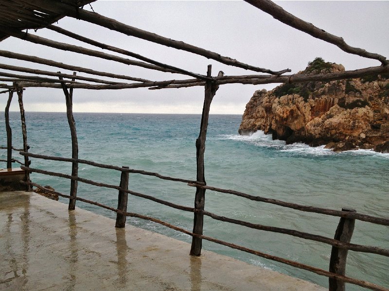 Mallorca_12_12.jpg - Cala de Dei� bei tr�bem Regenwetter