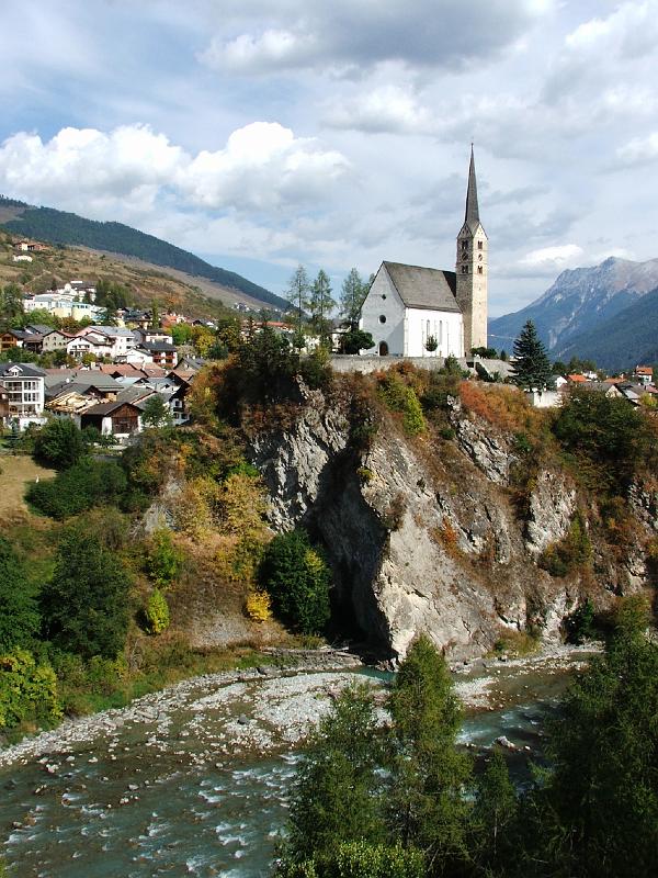 DSCF3443.JPG - Kirche von Scuol
