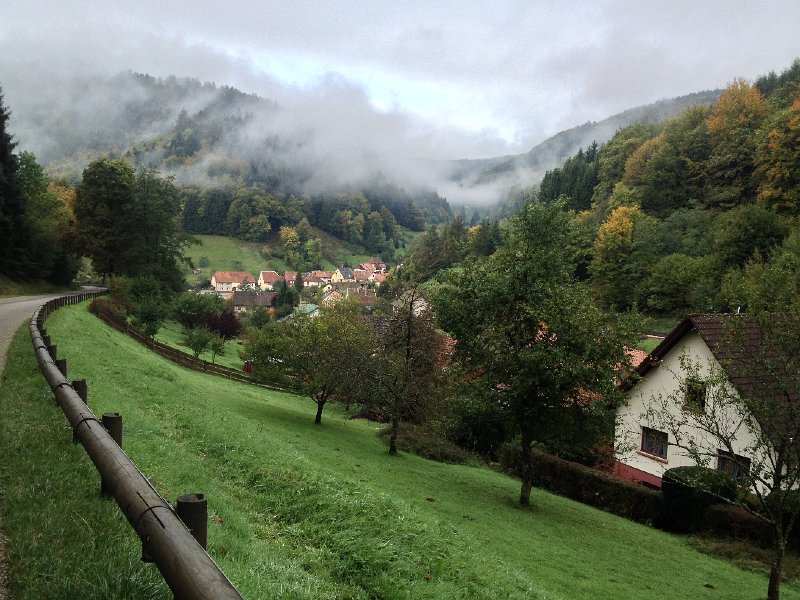 IMG_4840.JPG - Im Abstieg nach Schirmeck: Grandfontaine