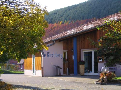 15424-l.jpg - Uebernachtung: Le Kirchberg  - Distanz: 16 km und Ortsrundgang 3 km