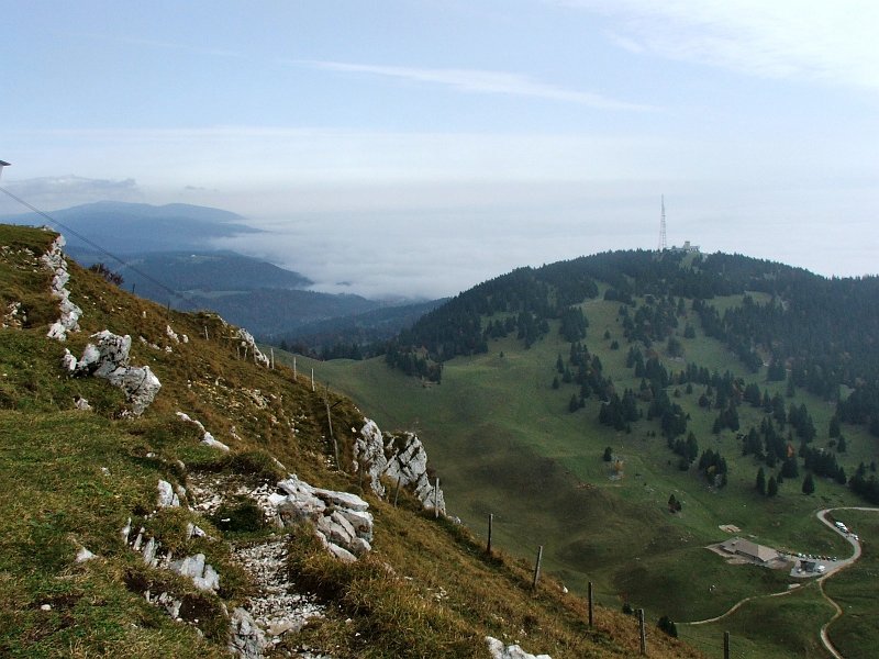 DSCF4856.jpg - La Barillete - der Vorgipfel mit dem Radiosender