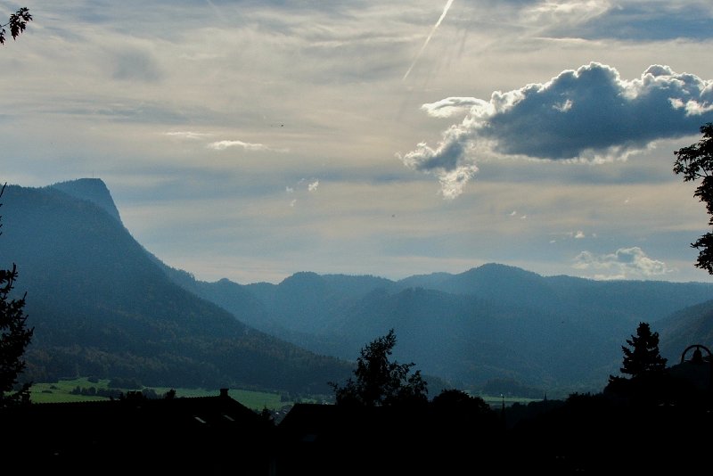 DSCF4752.jpg - Das Tal von Vallorbe im Abendlicht (Ballaigues)