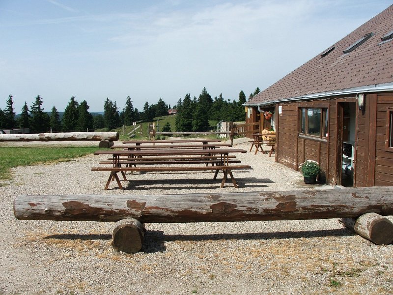 DSCF4305.jpg - M�tairie de l'Isle (1352m)