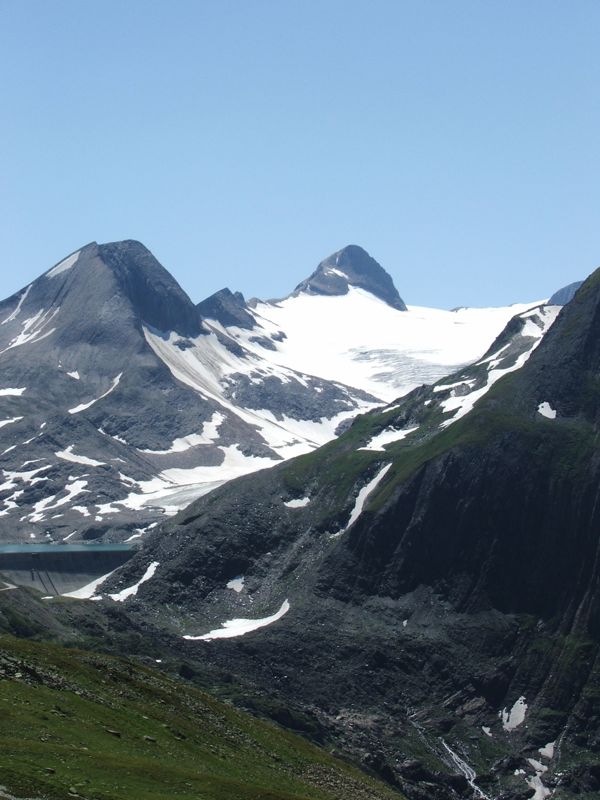 25.jpg - Griessee, mit Gletscher (heute mal ohne Nebel)