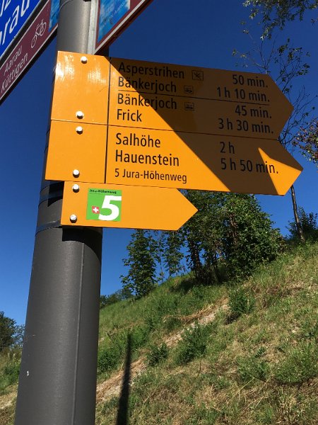 IMG_2402.jpg - 13.08.2016: Start auf der Staffelegg